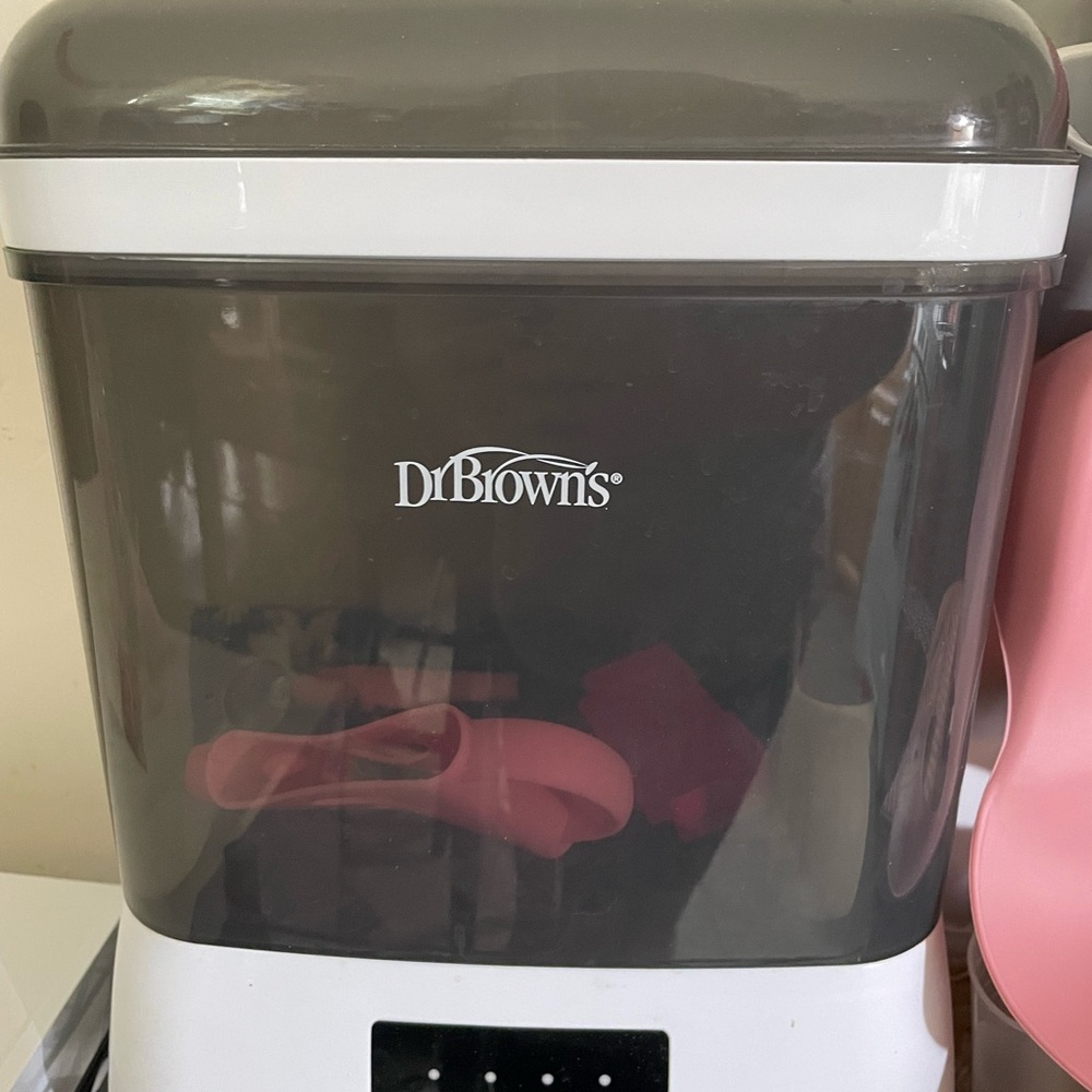 Dr Browns Sterilizer and Dryer in Black and White